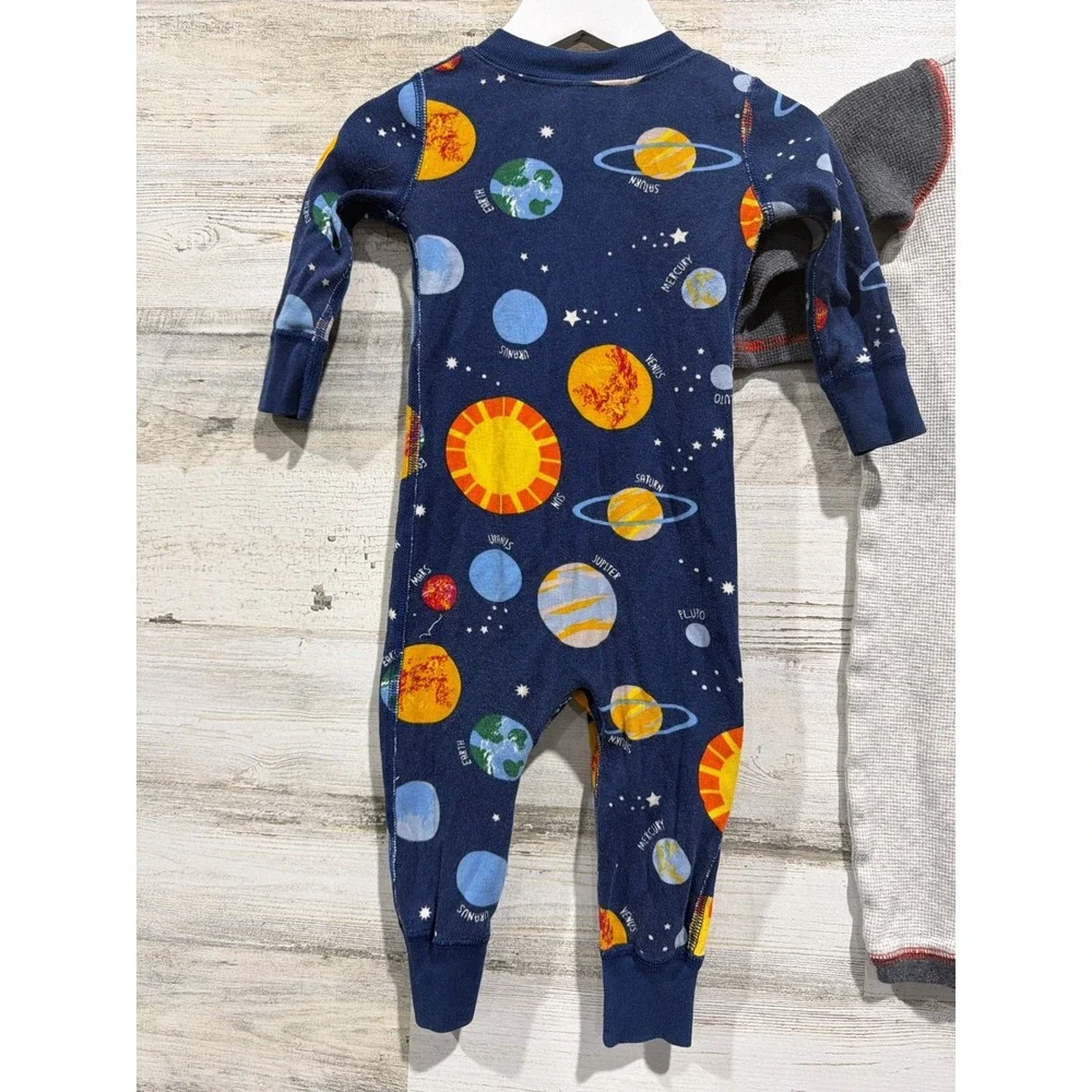 Hanna Andersson Tea Collection Sleeper Romper Boys 6-12M Blue Gray Planet